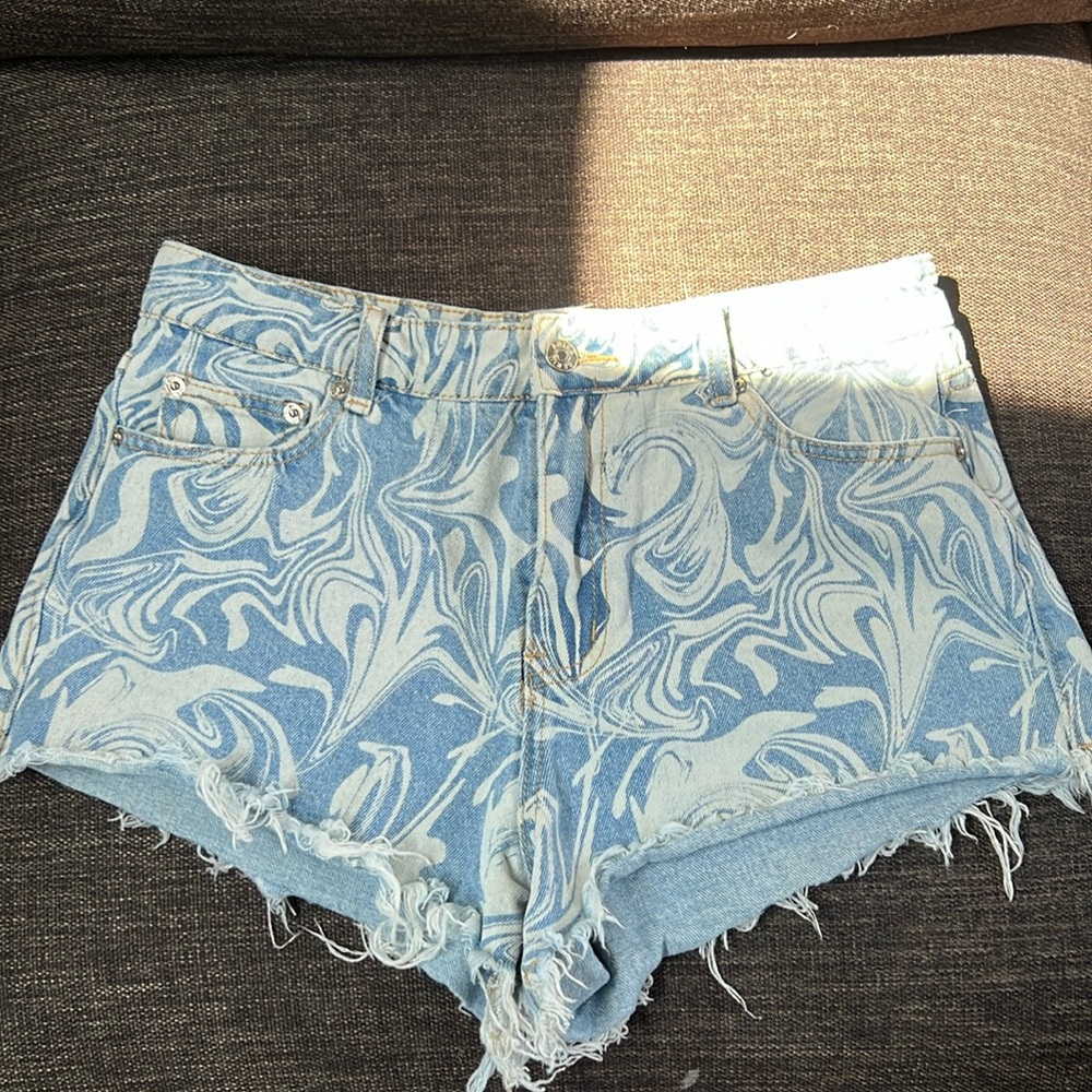Adika jean shorts